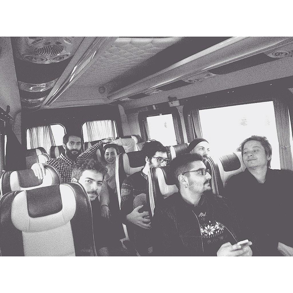 fineawayband's tweet photo. Geliyoruz !!! Akşam Ankara IF!! http://t.co/YvANrwwbhJ