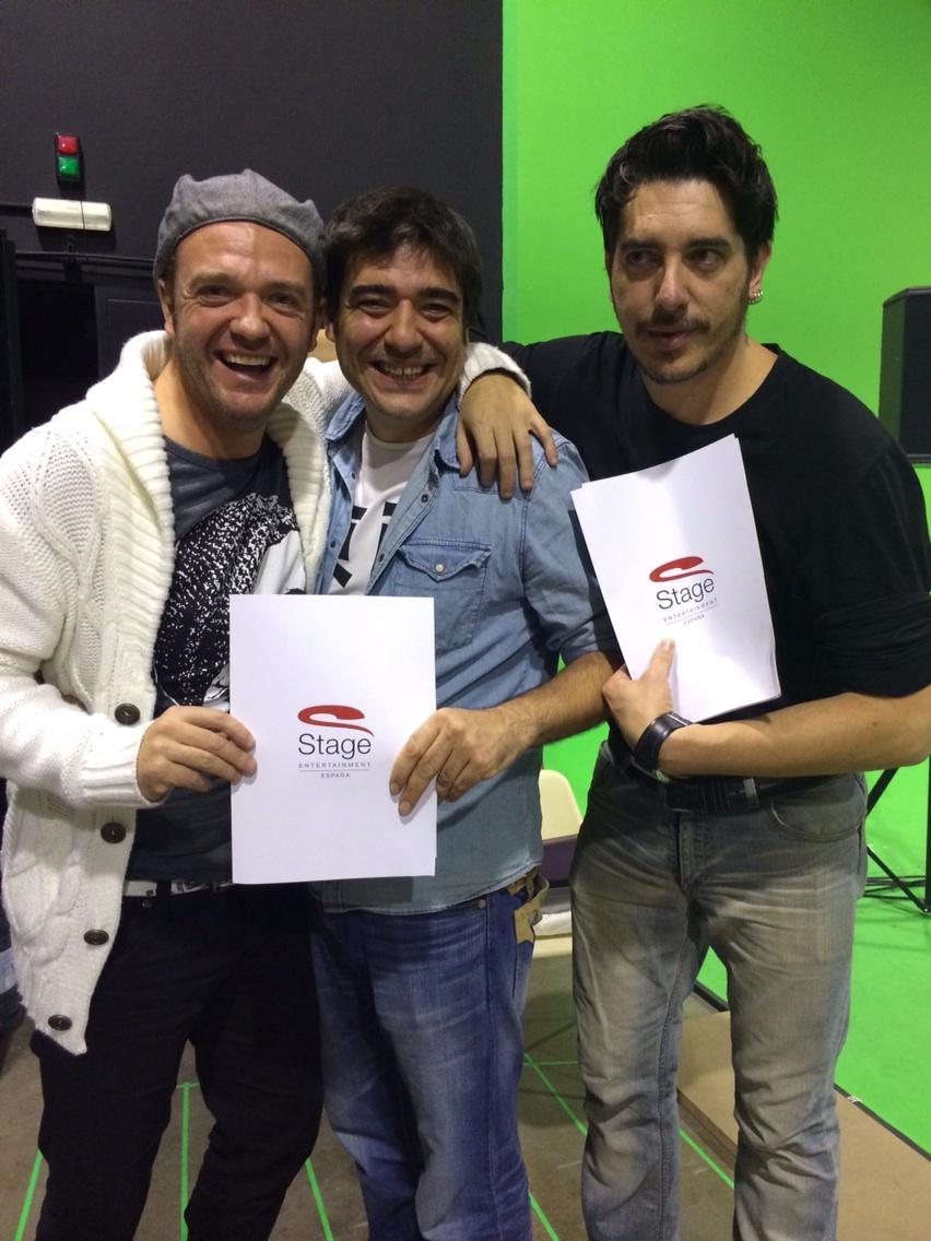 #SergiAlbert @Ignasividalofi #VictorDiaz <a href="/davidordinas/">DAVID ORDINAS</a> haciendo el bestia #gala15aniversarioStage
