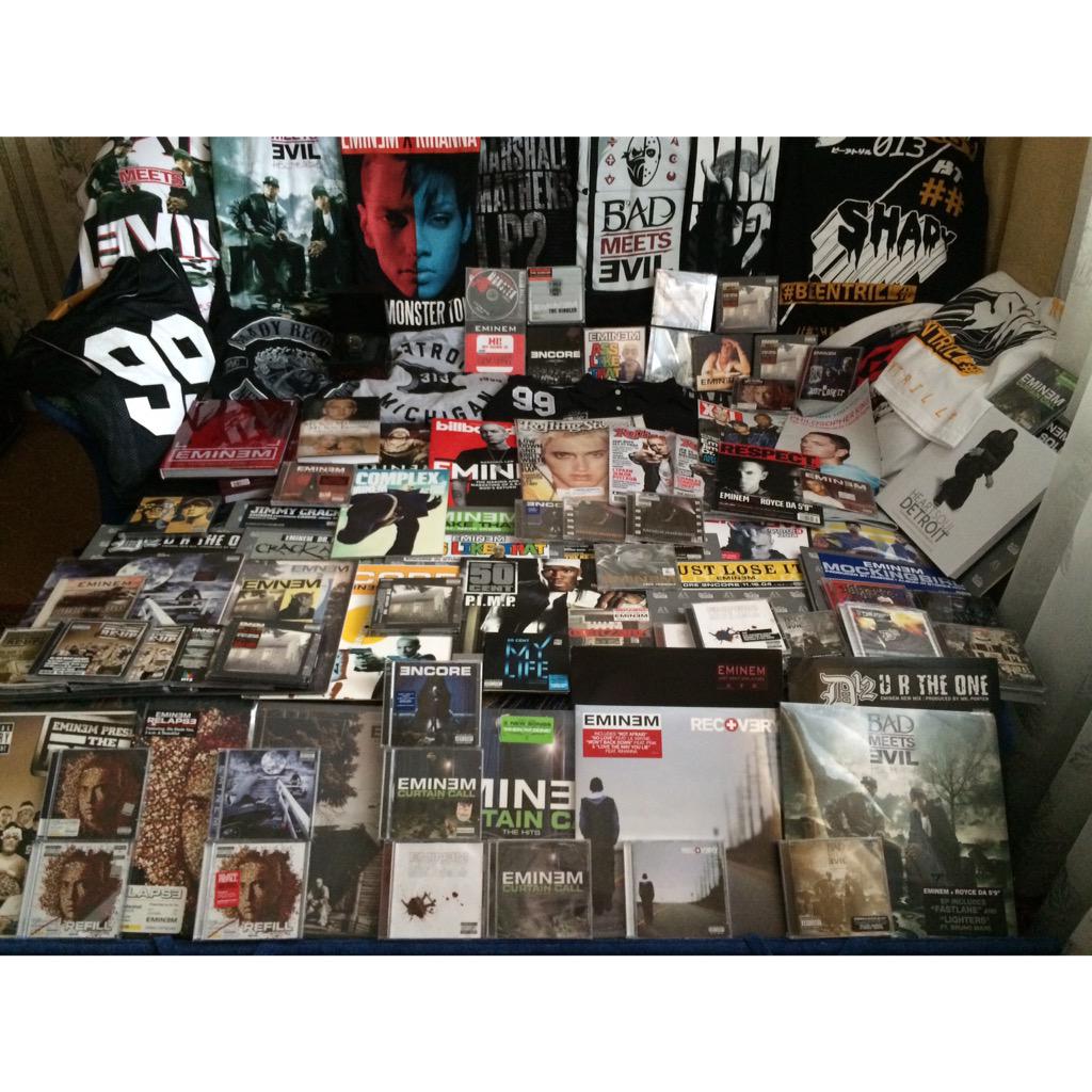 shadycollector's tweet photo. My #SHADYXV collection @ShadyRecords http://t.co/Twxu5BC5KA