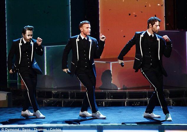 TakeGaz's tweet photo. #TAKETHAT ON #XFACTOR  - PERFORMING " #THESEDAYS ALL THE ARTICLES  http://t.co/s78n2e1Hcp … #III http://t.co/WVpPAnRirJ