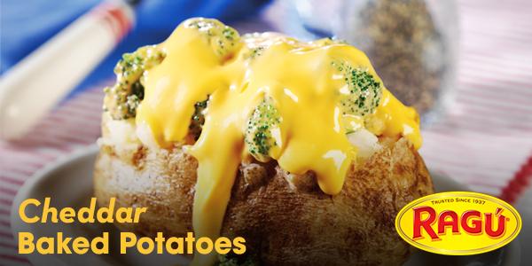 ragusauce's tweet image. Another #SauceHack: Top cheesy baked potatoes with leftover turkey! Recipe: bit.ly/1EikLdA