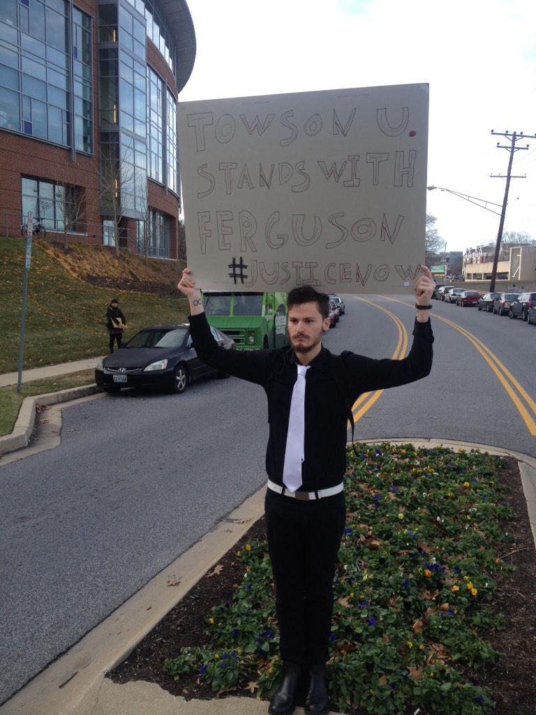 MikeBoomin_'s tweet photo. I'm at Towson today and this is what I came across . God bless this young brother . We need to stand together!✊ http://t.co/PHfMhBvDDl