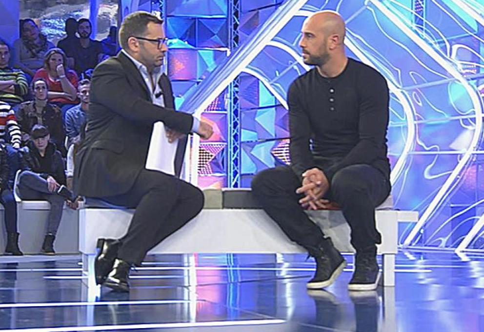 jjaviervazquez's tweet photo. Hoy tengo una cita con @PReina25 y no sé por qué me da que voy a acabar llorando... http://t.co/nUtwWJHKaV http://t.co/r98WhgkqaK