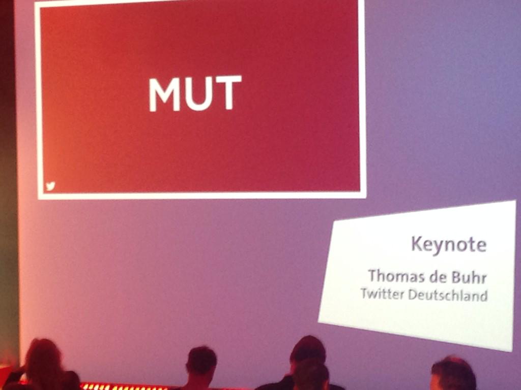 Nimpleapp's tweet photo. Keynote @twitter @TwitterDE #BTK2014 http://t.co/zx5BtgaqWY