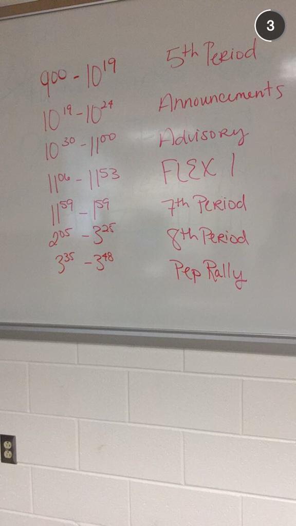 meldurz's tweet photo. 13 minute pep rally #sopep #muchspirit http://t.co/CuHiHuezNk