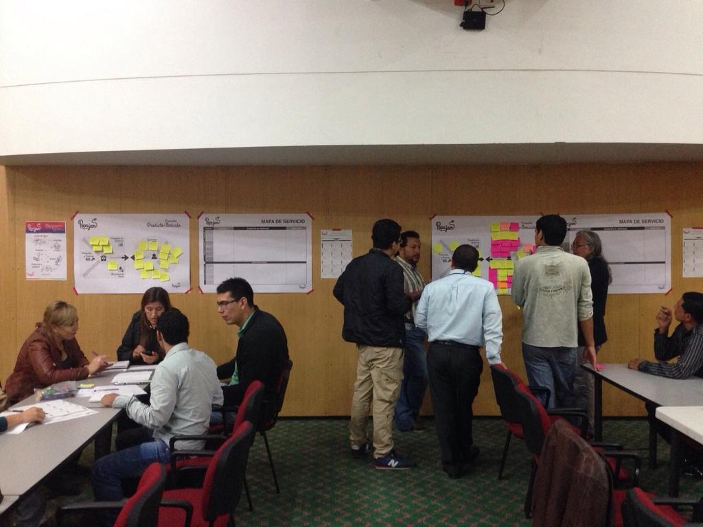 ThinkJammers's tweet photo. Dos nuevas experiencias para Popayán se construyen en el #PopaJAM Turismo & Redes de Talento @CCCauca @InnpulsaCol http://t.co/9THba0H6Fm