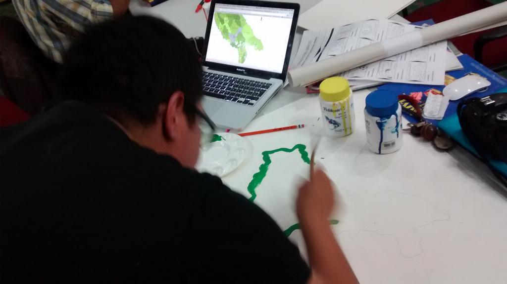 ThinkJammers's tweet photo. #PopaJAM se trata de prototipos no de ideas. Continuamos desde la ciudad blanca de Colombia. @CCCauca @InnpulsaCol http://t.co/YBcvsgykr5