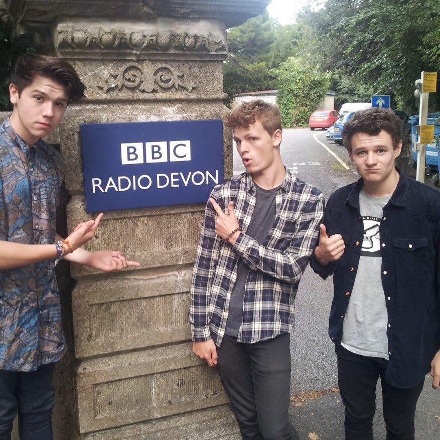 The New Lights tweet media