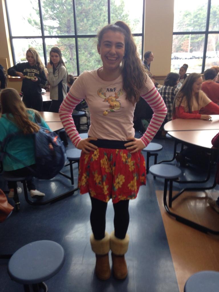 SScola's tweet photo. #tbt @EHSsenate http://t.co/apK72GMl8m