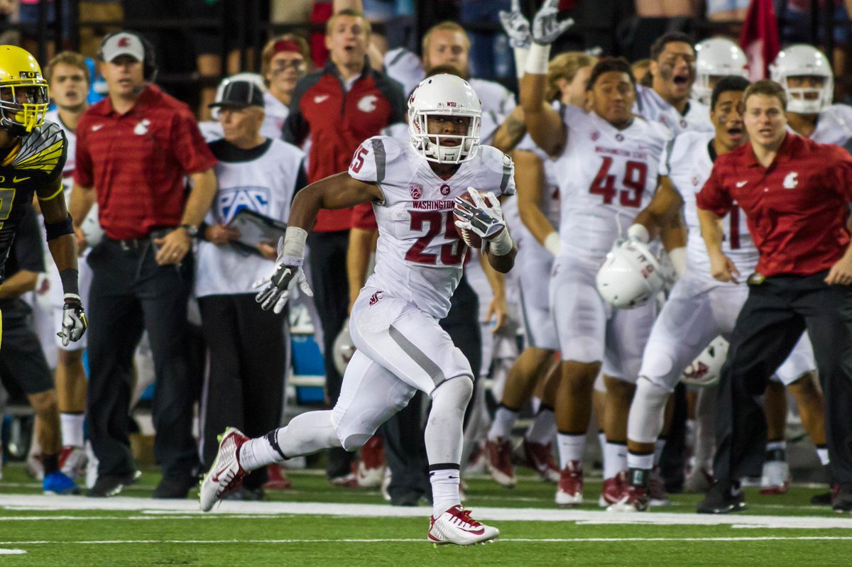 WSUCougarFB's tweet photo. Good morning Cougs! RB Jamal Morrow leads the country in catches by a RB with 61 #GoCougs #Number1PassingOffense http://t.co/mzWuQpCmJu