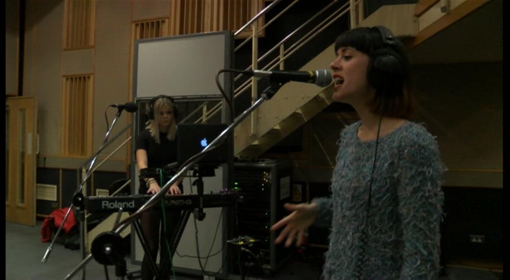 bbcmtd's tweet photo. Unsigned Birmingham band @EKKAH chosen by @BBCR1 to record at the famous Maida Vale studios. http://t.co/PE3IiQA2Yw http://t.co/xstokeEhuv