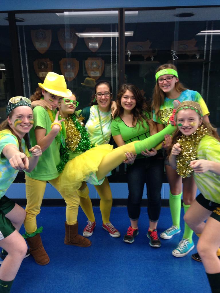leah926777's tweet photo. #FalconUp #SpiritWeek2k14 http://t.co/D6N2x4jvdC