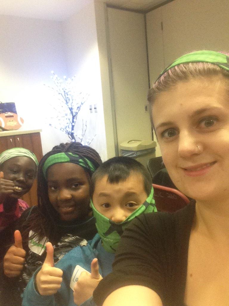 VeronicaDoleman's tweet photo. Excited for #hass2014 today! @4_Pezz @APPLESchools @EverActiveAB #inspire #engage #empower #students #ymm http://t.co/z7ZbrIWPJJ