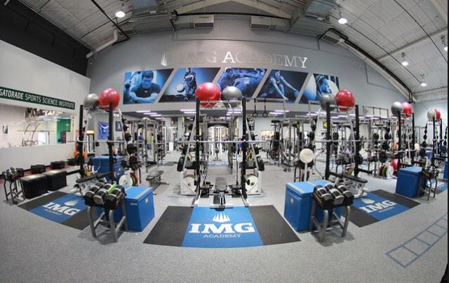 LtTolbert1's tweet image. Little bit of a different feel in the weight room today. #samegoal