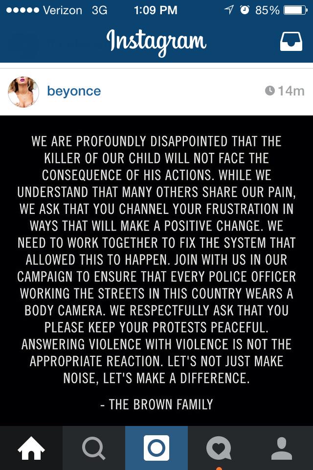 StefLovejoy's tweet photo. ❤️ #PrayForFerguson http://t.co/yVOGdrwgNK