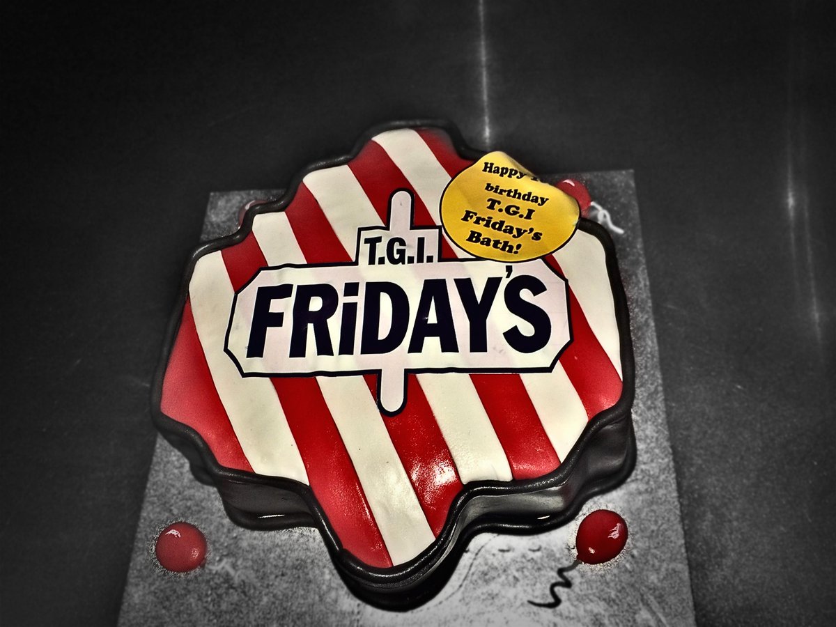 Twitter 上的 Tgi Friday S Bath Happy Birthday To Bath Check Out The Amazing Birthday Cake We Had Exclusively Made 10years Tgi10 Fridaysfeeling Http T Co Inhef9rhov Twitter