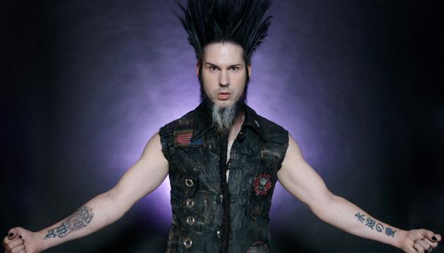 Revolvermag's tweet photo. Exclusive: Wayne Static of Static-X’s Last Interview http://t.co/V0XbhAIdwl @IAmWayneStatic #RIP http://t.co/6ZJTZIcRni