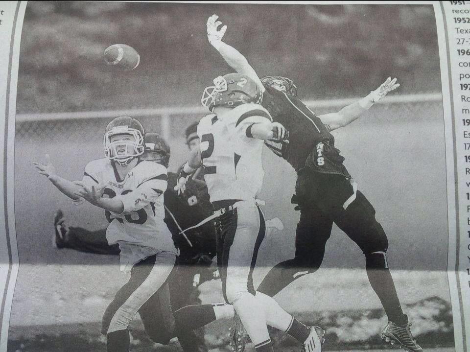 MattWalker233's tweet image. @CNewcombe_24  nigga we made it #spectator #4interceptions