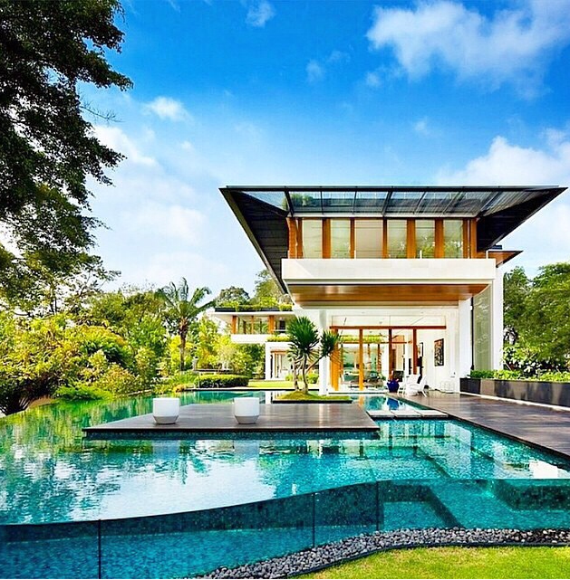 ToTheLifeStyle's tweet image. Retweet if you want this as a house!