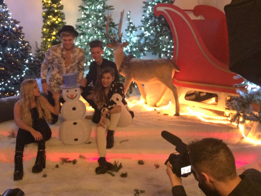 OTYOfficial's tweet photo. Had a wicked time @NowMag Christmas party with @inthestyleUK Looking forward to our day off before studio on Thursday http://t.co/SxNXY9R9KJ