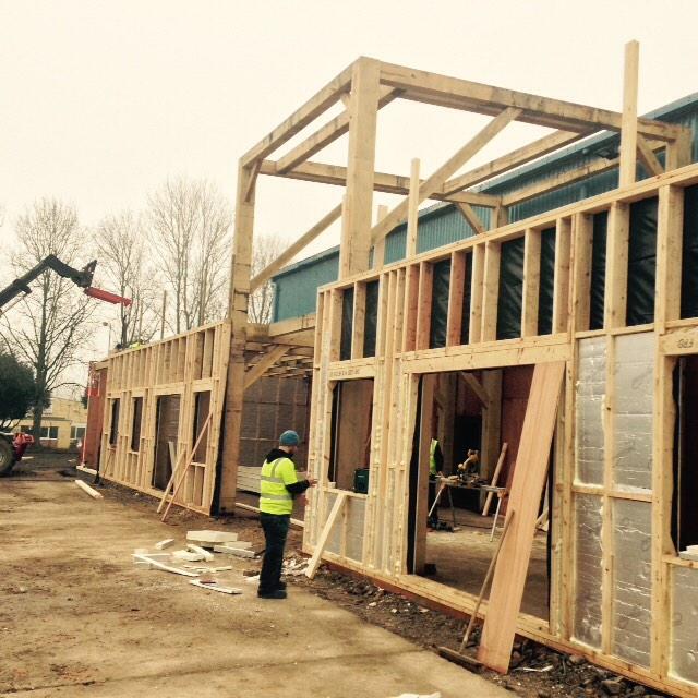 associatedtimbe's tweet image. Great to see our new offices and showroom for @johnboddy going up so quickly #oaktimberframe #newoffice