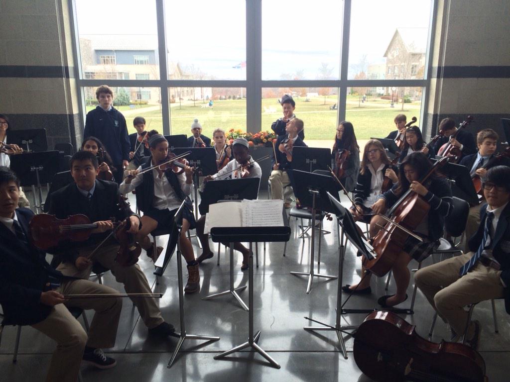 EAInstrMusic's tweet photo. Middle School and Upper School ensembles unite to take on chapel! #HappyThanksgiving http://t.co/HHArbzatWf