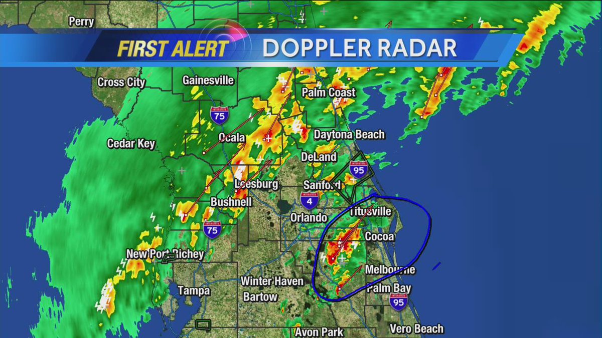 WESH's tweet image. The circled part on this radar should be watching severe weather very closely #wesh2storms: