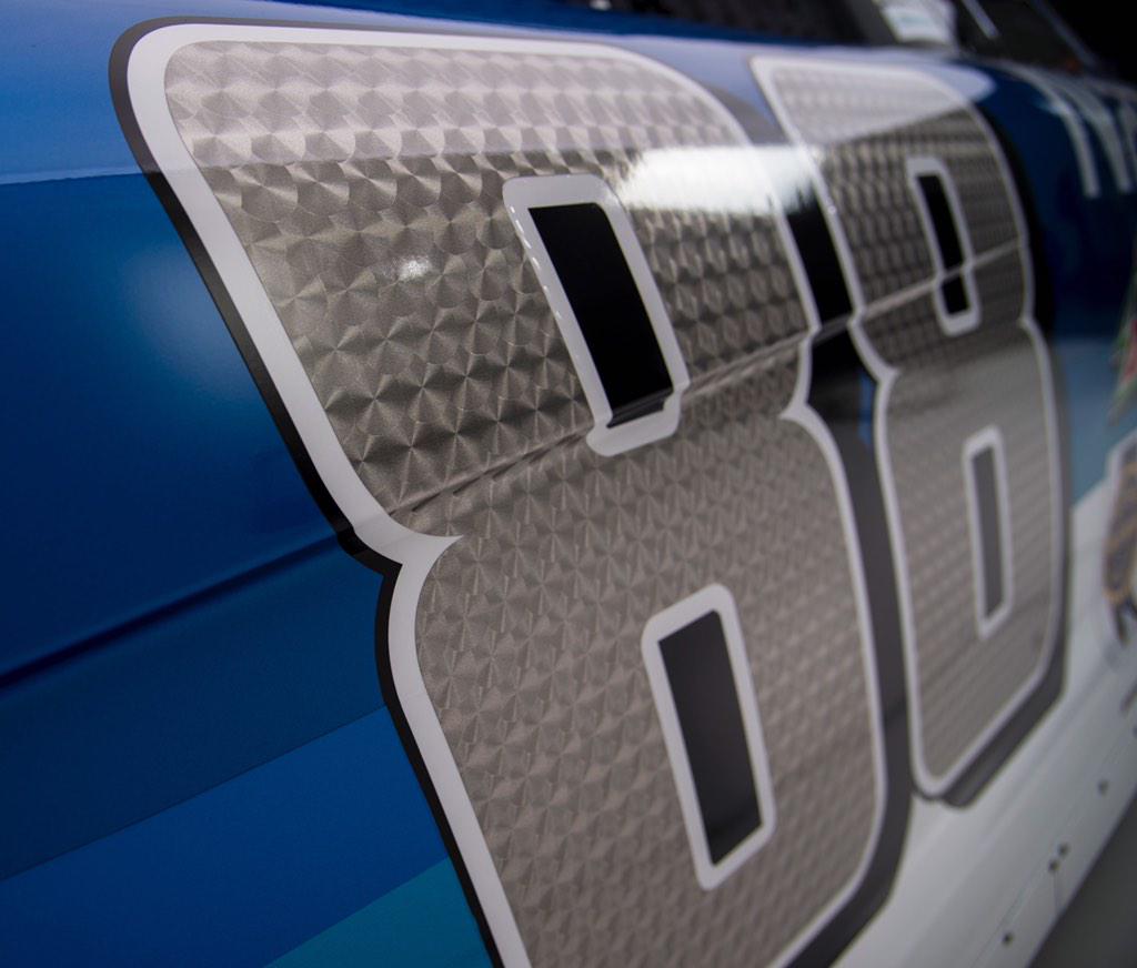NW_Sports's tweet photo. Retweet if you are already excited for 2015 Daytona 500 @DISUpdates. Only 88 days away. #NW88JR http://t.co/KQ1fl1QgNb