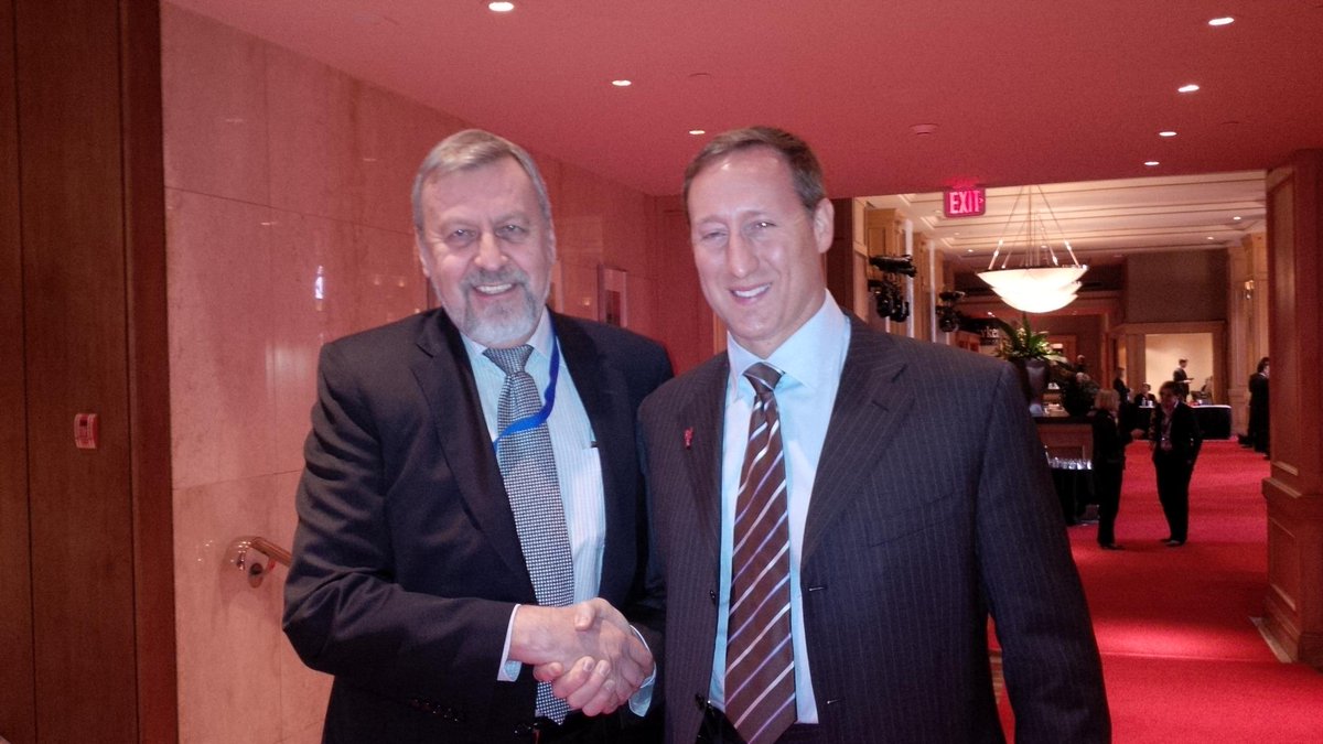 PeterMacKay's tweet photo. At #HISF2014 w/ Andrei Sannikov, who ran for Pres. of Belarus & imprisoned by the Lukashenko regime #hero #democracy http://t.co/p4WNwjEpxk