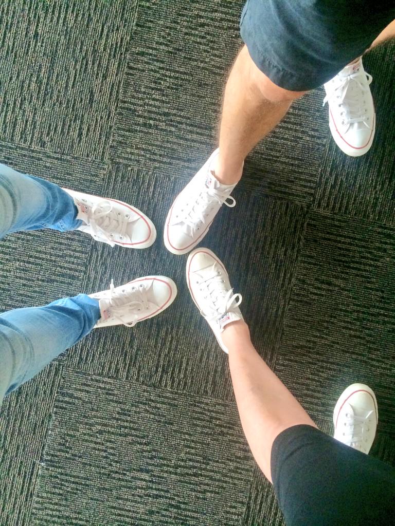 RavingFanRevolt's tweet photo. Raving Fan Revolution is about to kick off! Part of team uniform is converse! @ST2010 @KatDombkins @COURTlaineNEY http://t.co/EdygvAhzxT