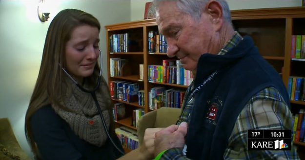 BuzzFeed's tweet photo. A family listens to son’s heart beating in another man
http://t.co/EVNqruCAkY http://t.co/c7UztZe4q3