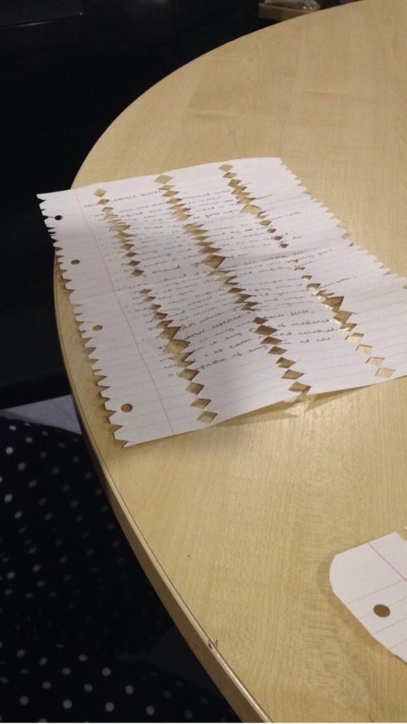 caitsabbey's tweet image. Harriet&apos;s attempt at a snowflake #beaut #prettypattern @harrietgrud