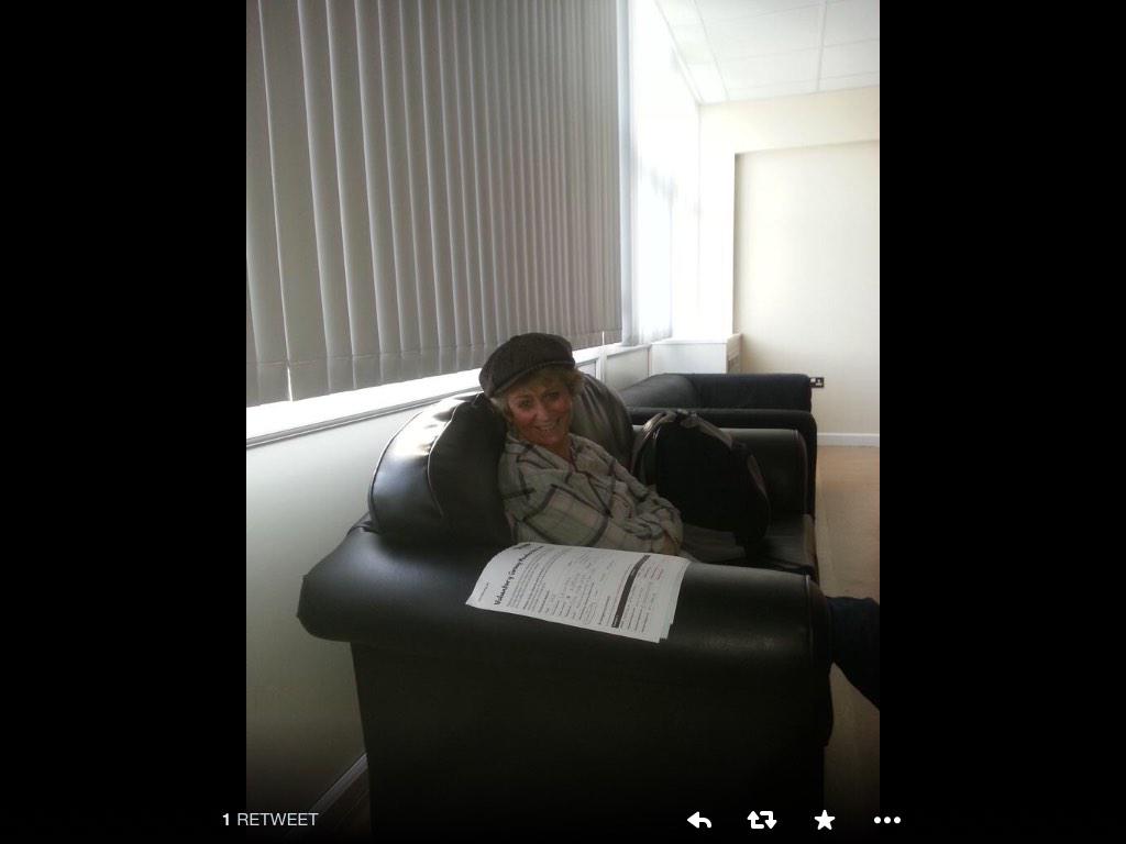 BloodDave's tweet photo. @StrokeAssocNW M/sideLASgroup t'day #peersupport #art #12daysofChristmas ...come on @sandyvernon123 #rollusyecapp... http://t.co/JPOaaFUo8O