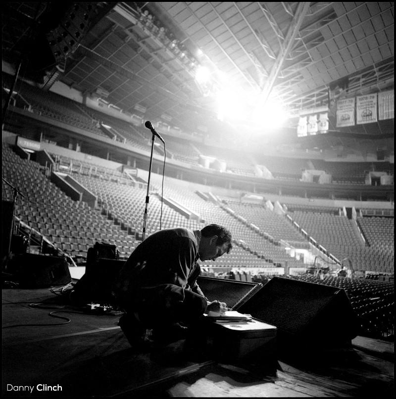 PearlJam's tweet image. "I miss you already. I miss you all day. This is how I feel." #PearlJam
