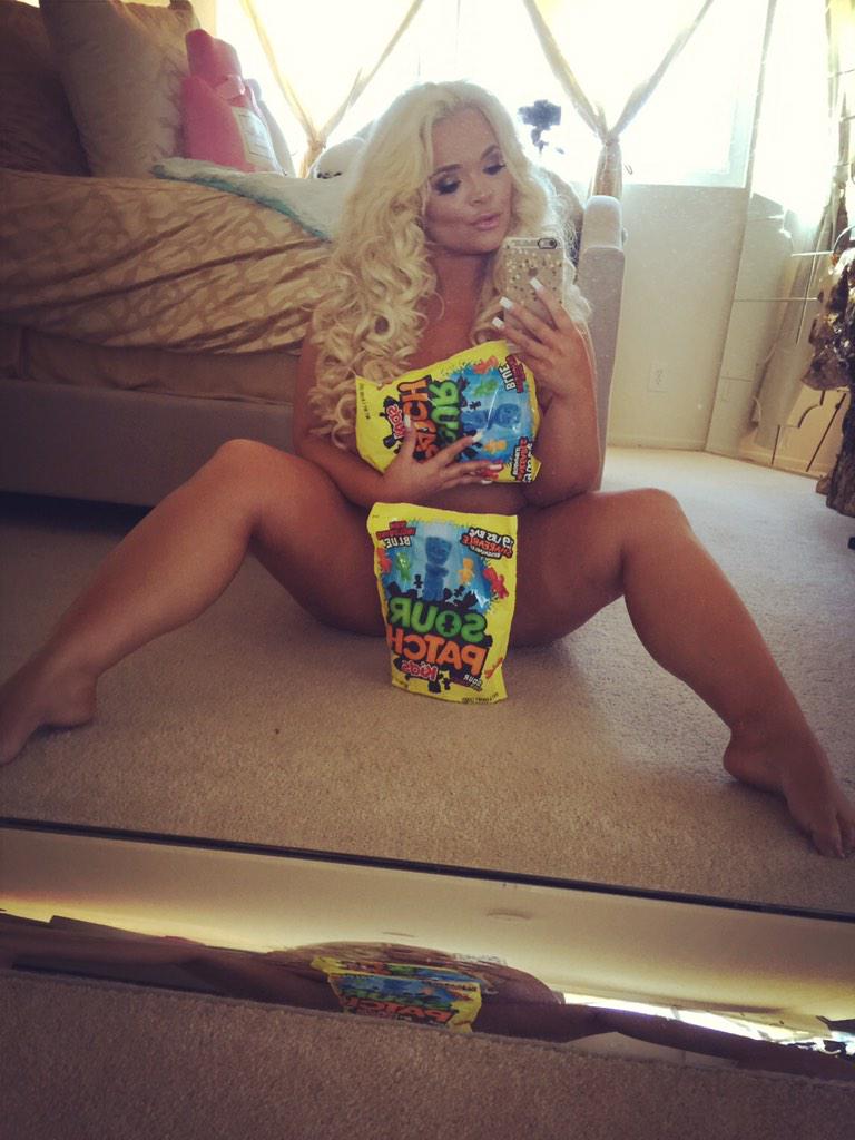 Paytas pussy trisha Trisha Paytas