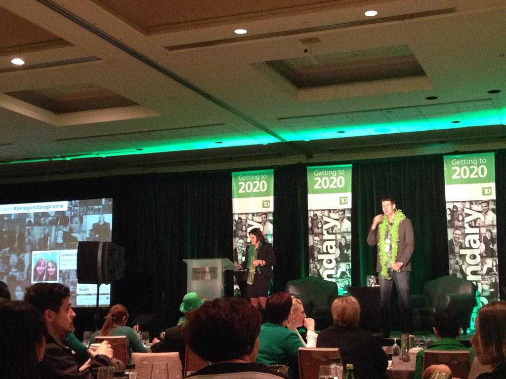 Ms_MarissaA's tweet photo. @JayMaglantay #belegendaryprairie is blowing up #Twitter w @Lcolangelo_TD @DerekTurner_TD - What's the view from #Que http://t.co/4q24XgJ80X