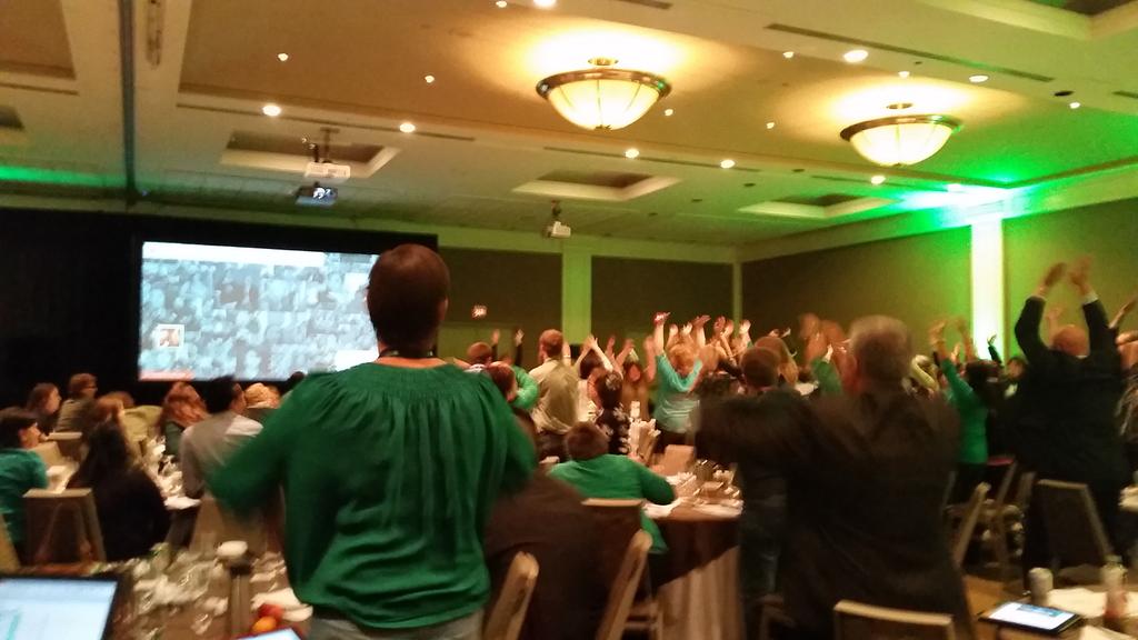 ChristyHemm's tweet photo. Ending the day with energy and a wave #belegendaryprairie http://t.co/rdxZGOcFs8