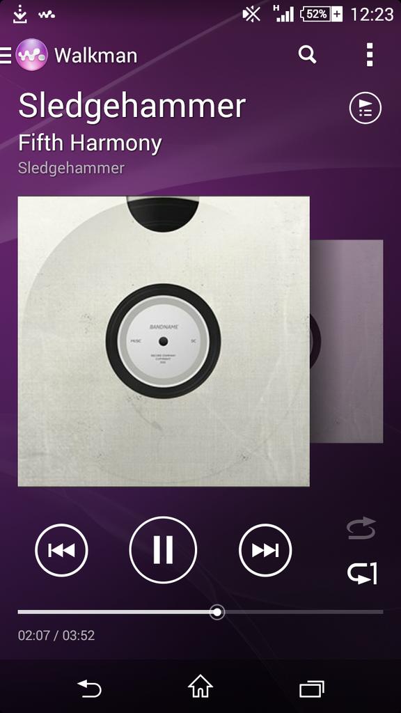 LuluNOTLusi's tweet image. Just me and @FifthHarmony killing this tutorial with a #sledgehammer..#TutorialTime #onrepeat 👍👌🎶🎶🎶🎧🎧🎧