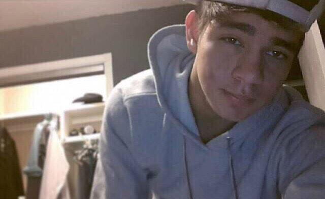 rt or fav if u ship meli!!!!!!💘💘