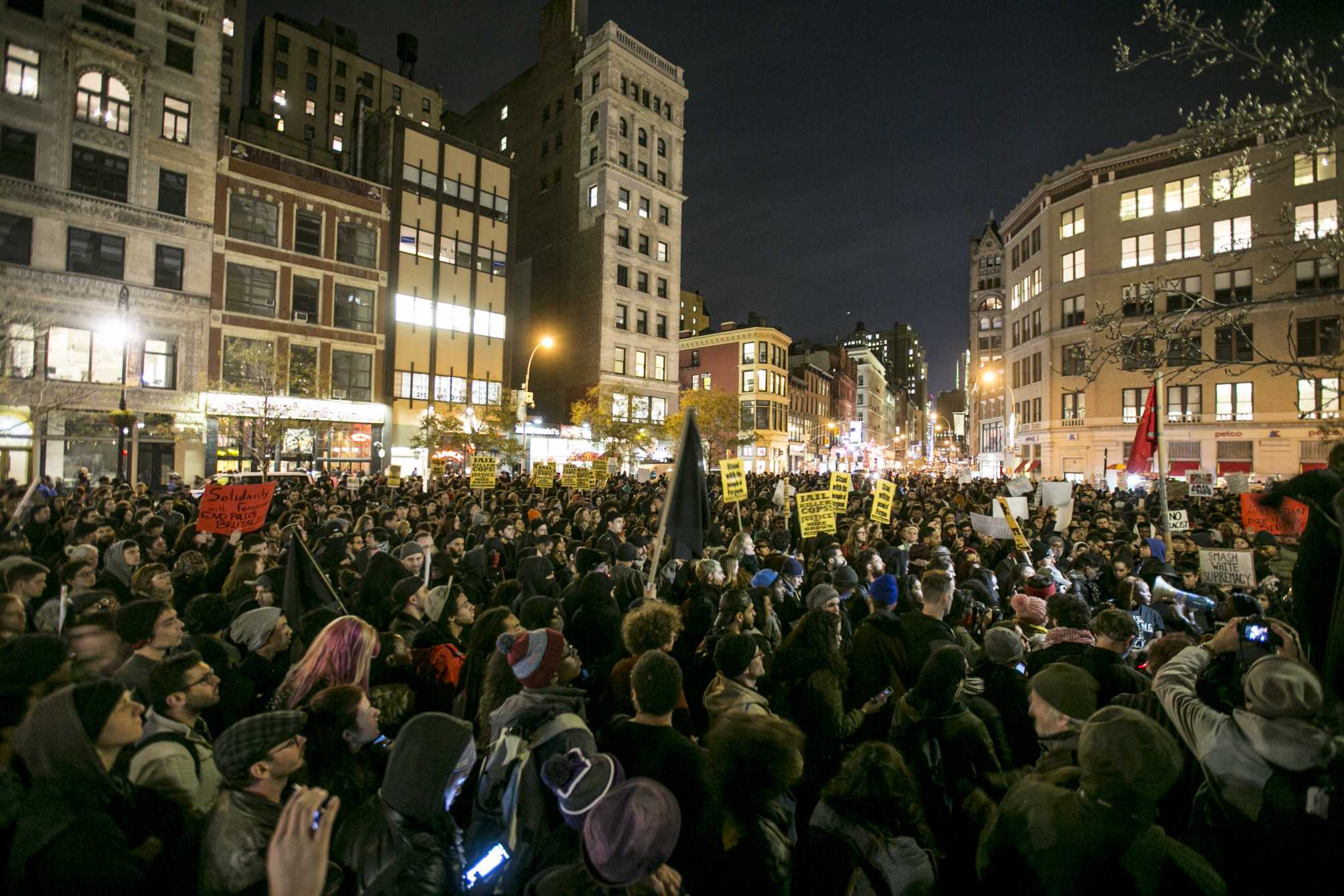 Прямая ссылка на встроенное изображение