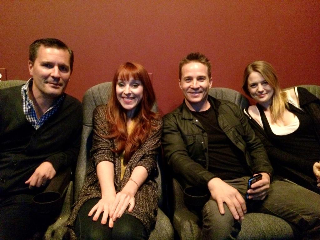 #Westside #SPNFamily excited watching with <a href="/TravisAaronWade/">Travis Aaron Wade</a> <a href="/SimonDCThomas/">simondcthomas</a> <a href="/McMeireKat/">Henrietta Meire</a> <a href="/afterbuzztv/">AfterBuzz TV</a> #RowenaReturns