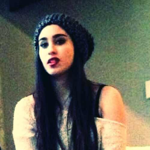 🎷🎷🎺🎸🎶🎼 I'm so weird who cares I don't 😎✌️