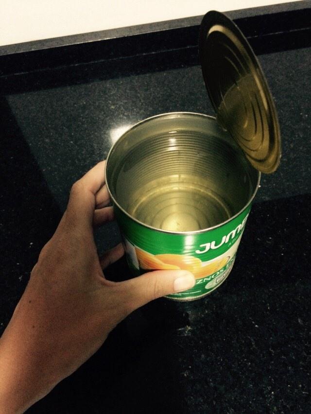 Compre una lata de duraznos en almíbar en el supermercado #Disco La abro y solo estaba el almíbar!esto es posible?