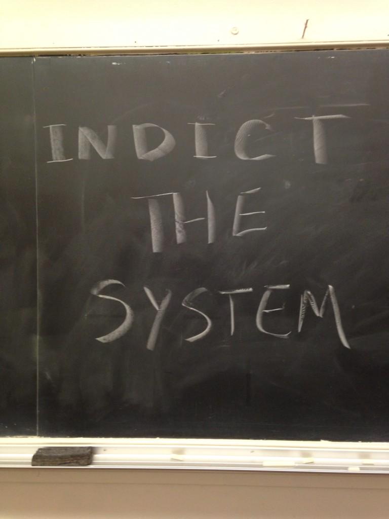 MeredithKrueger's tweet photo. Resistance from UW ...#indictthesystem  #FergusonEverywhere http://t.co/uJiGXfWk6e