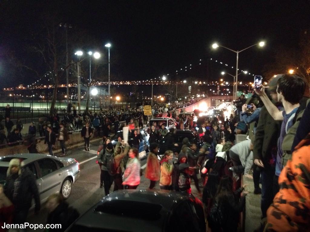 View image on Twitter