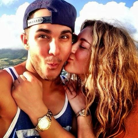 Esta sera la reacción de tu chica  cuando le sorprendas con la SERENATA GRATIS! musicalhqtorrente.com