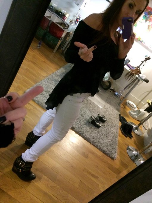 Let the celebration begin. http://t.co/qfgLGSxlKK<a href="/tag/assworship"class="tags"><span>#assworship</span></a><a href="/tag/joi"class="tags"><span>#joi</span></a><a href="/tag/femdompov"class="tags"><span>#femdompov</span></a>