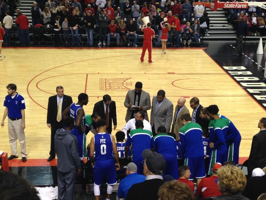 Islanders plotting the come back <a href="/Go_Islanders/">Islanders Athletics 🤙</a>