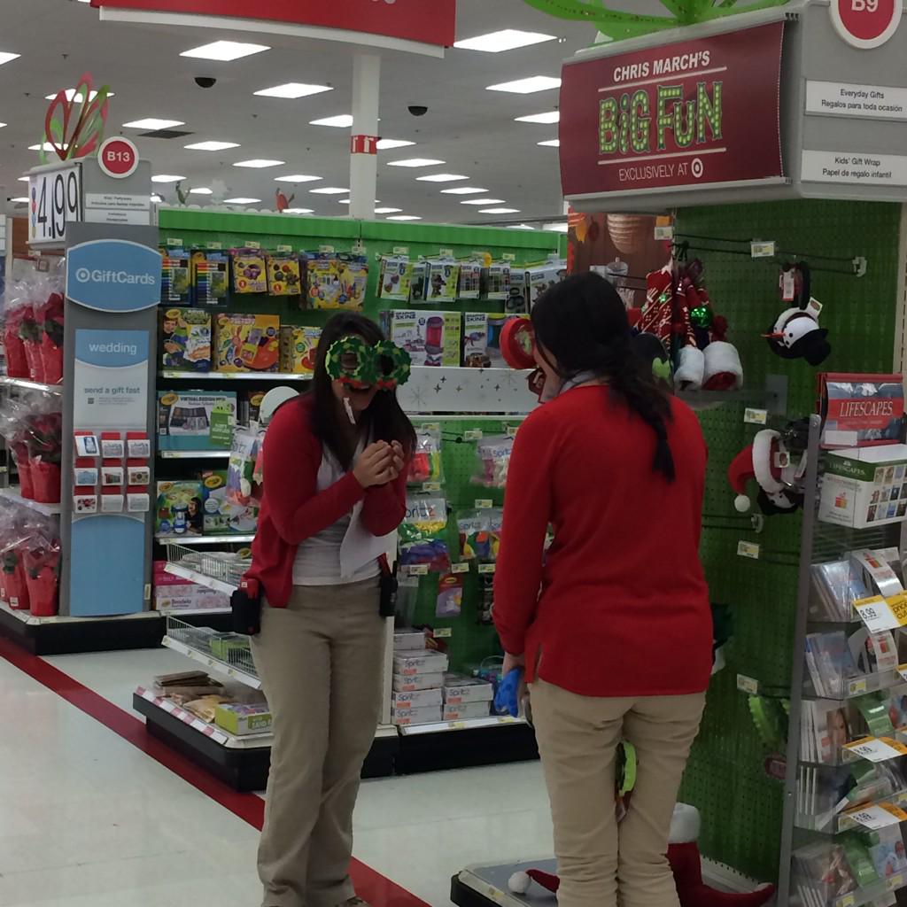 ChristmanChase's tweet photo. Slaphappy ETL's @ 868! @LisaaCal, @Taylor_Morgan44
#BFready, #holidaysarecoming http://t.co/ozUk3yD4O3