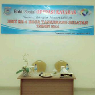 rusdysarry's tweet photo. HUT TANGSEL KE-6, RSU TANGSEL mngdkn BAKSOS Operasi Katarak hri ini.. Smoga TANGSEL lbih baik dri sebelumnya.. Aamiin http://t.co/1iyTOMJLFr